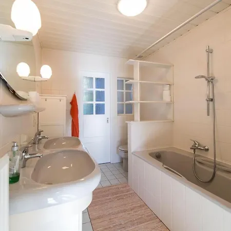 Fewo1846 - Heimspiel - Komfortable Mit 2 Schlafzimmern Und Sonnigem Garten